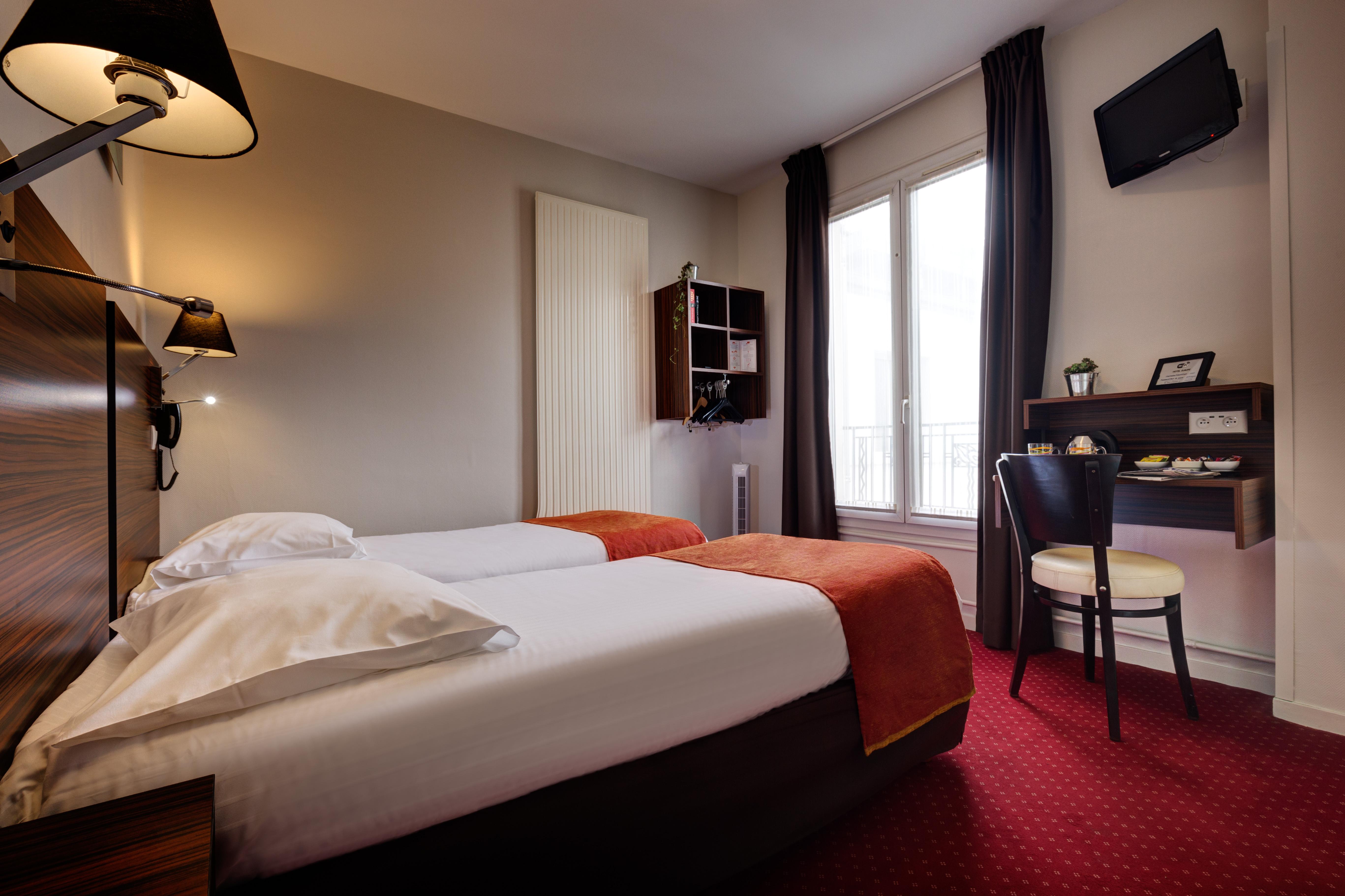 Hotel Lena Париж Экстерьер фото