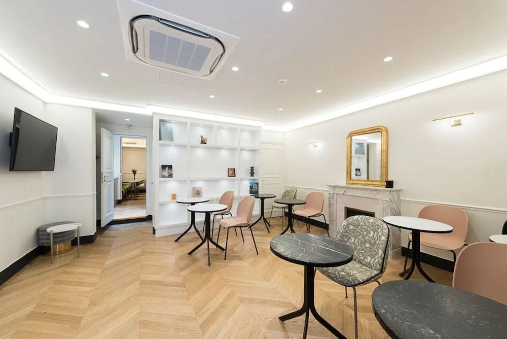 Hotel Lena Париж Экстерьер фото