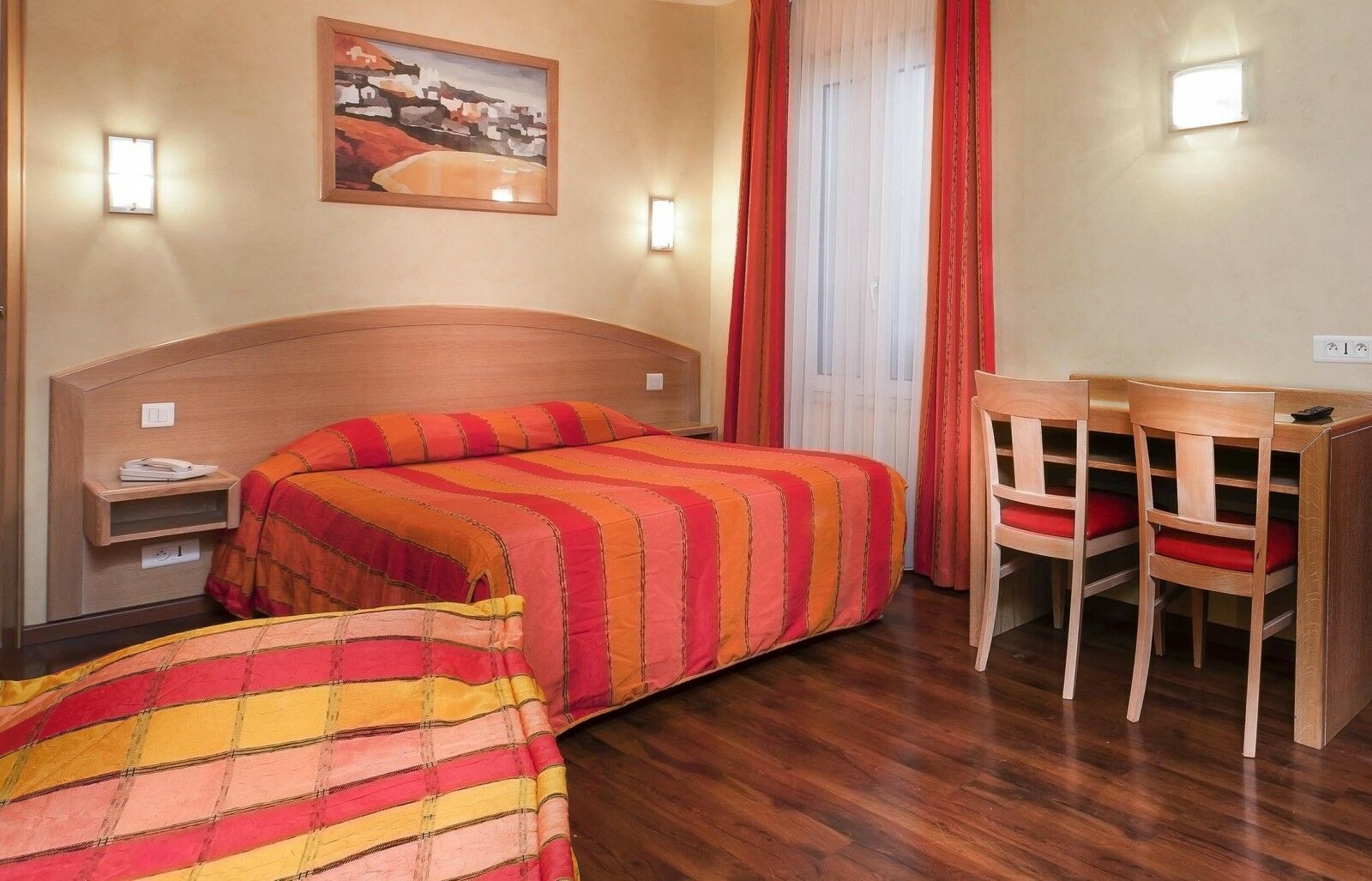 Hotel Lena Париж Экстерьер фото